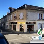 بيت للعطل Charming Bourgeois House - Town Centre *