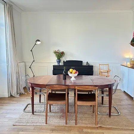 Ferienhaus Charming Bourgeois House - Town Centre Precy-sur-Oise