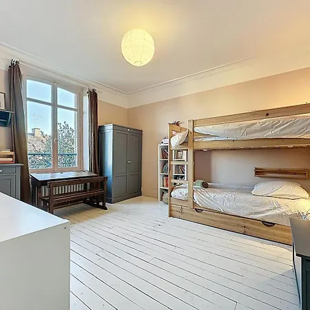 펜션 Charming Bourgeois House - Town Centre Precy-sur-Oise