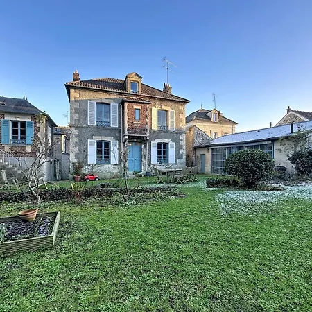 펜션 Charming Bourgeois House - Town Centre Precy-sur-Oise
